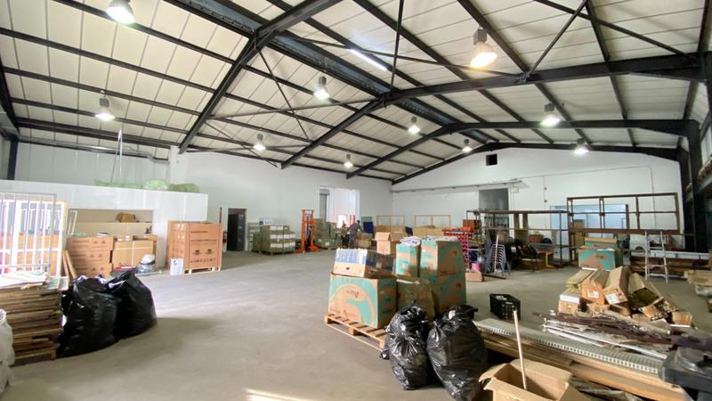 To Let commercial Property for Rent in Maitland Western Cape